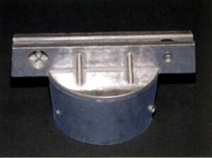 Round post cap for flat signs 512RCF300