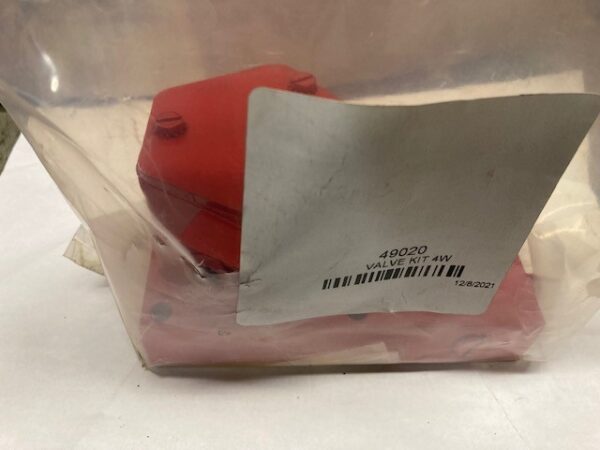 Western 4 way angle valve - Image 3